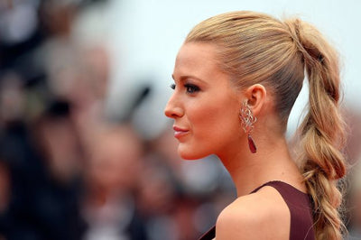 Cannes 2014 : Blake Lively, zoom sur son maquillage gold.