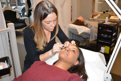 Au Boudoir Du Regard pour la Micro Pigmentation des sourcils !