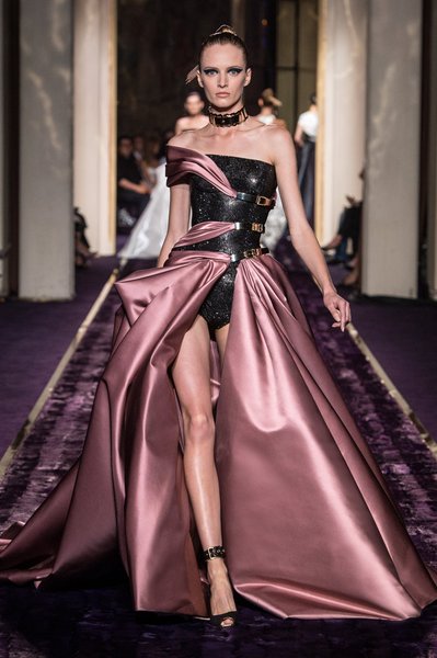 Atelier Versace - Fashion Week Paris Haute Couture Automne-Hiver 2014-2015